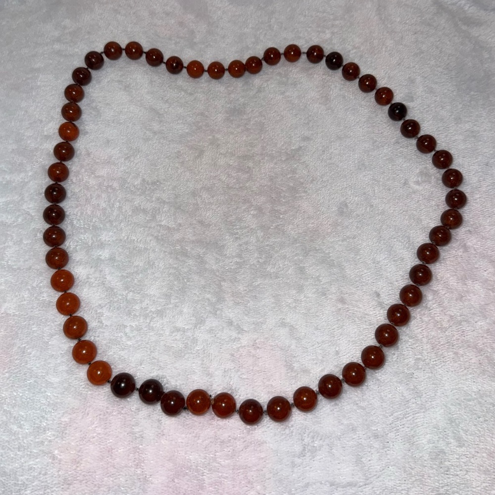 Vintage faux amber bead necklace